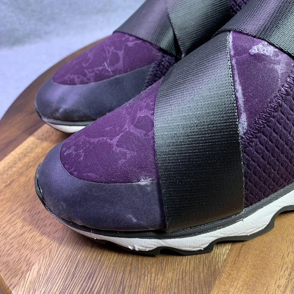 Sorel Kinetic Sneak Shoes Womens‎ 10.5 Purple Floral Strap Slip On Sneakers